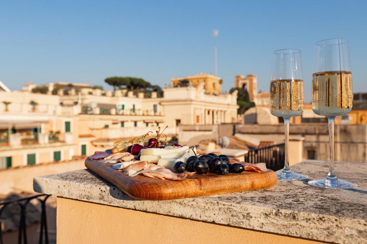 Hotel Vivilo Roma Trevi - Luxury Experience - Private Jacuzzi On Terrace - Insane View Esterno foto