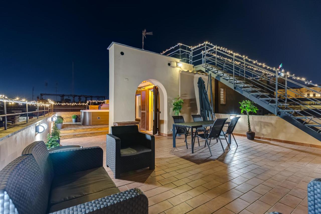 Hotel Vivilo Roma Trevi - Luxury Experience - Private Jacuzzi On Terrace - Insane View Esterno foto