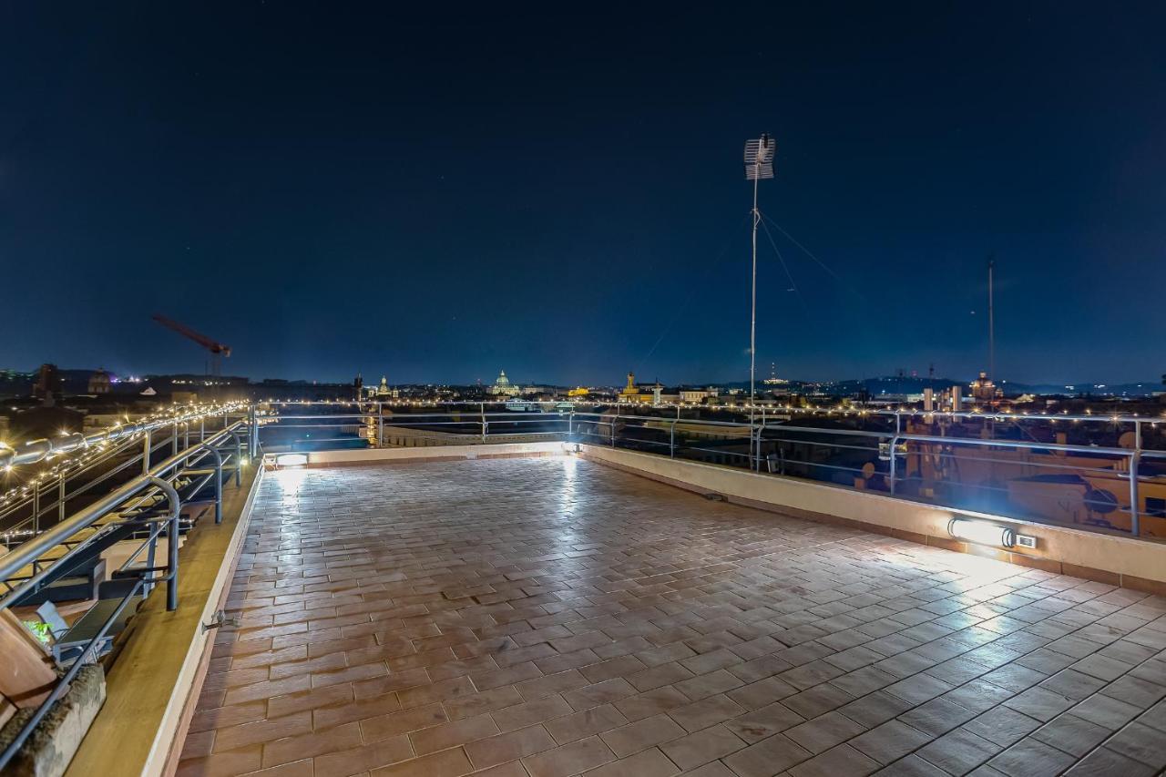 Hotel Vivilo Roma Trevi - Luxury Experience - Private Jacuzzi On Terrace - Insane View Esterno foto